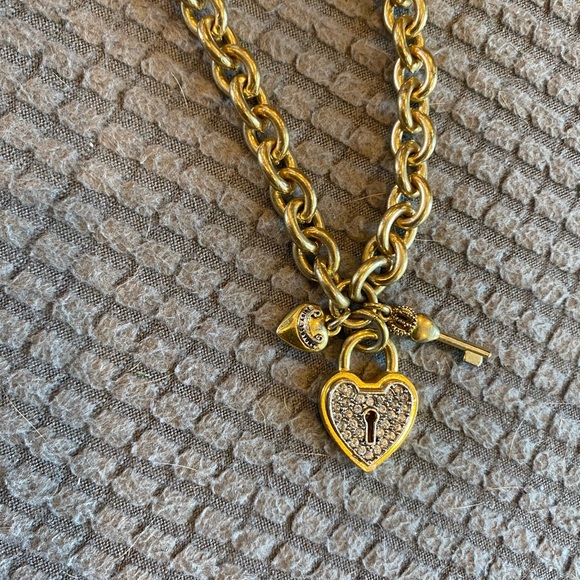 Juicy Couture Necklace - Picture 3 of 4